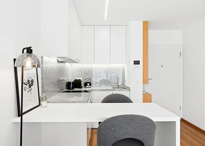 Apartament New Luxurious, Spacious With Parking *