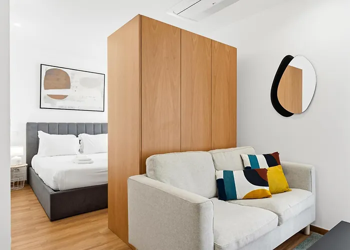 Apartament New Luxurious, Spacious With Parking