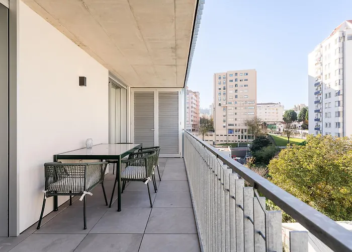 Apartament New Luxurious, Spacious With Parking *