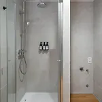 Апартаменты New Luxurious, Spacious With Parking Вила-Нова-ди-Гая